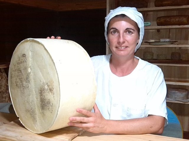 Inma Queso Gigante